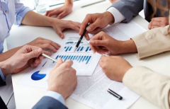 如何解決企業(yè)績效考核中的人情現(xiàn)象？